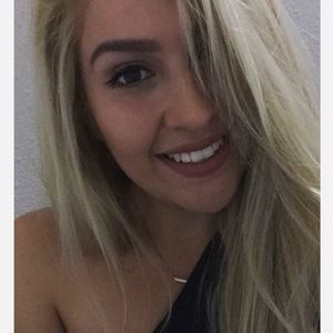 Meet your Posher, Ariana